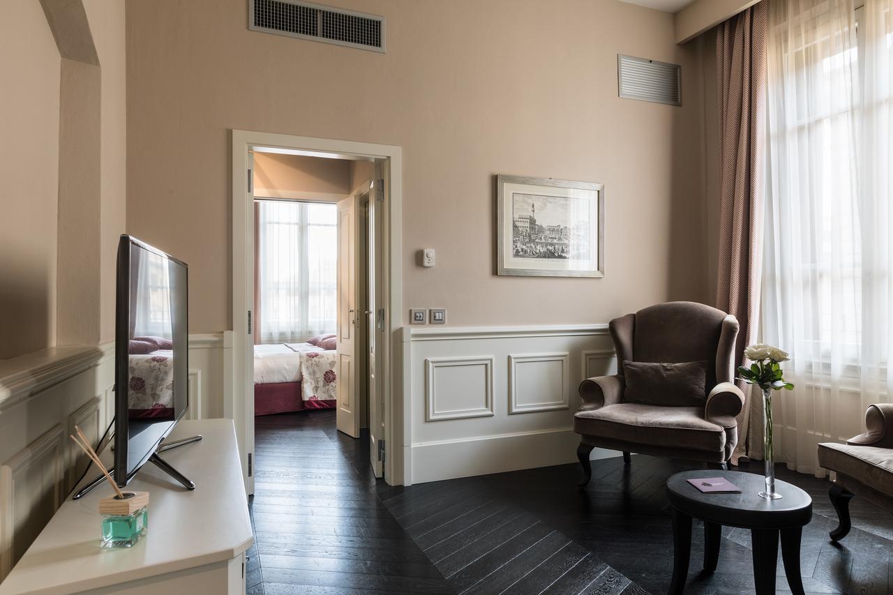Cavalieri Palace Luxury Residences Florença Exterior foto